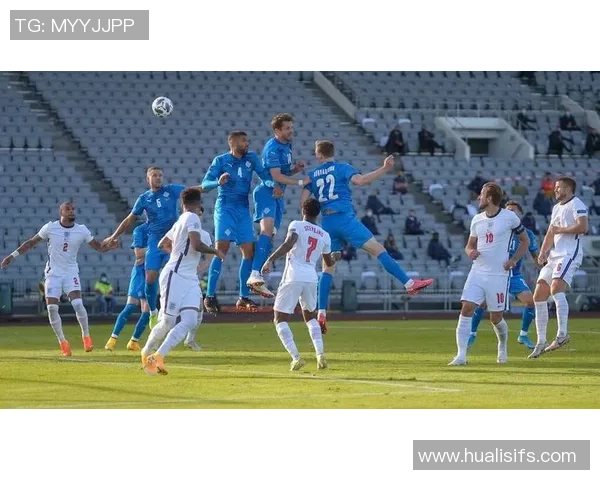 冰岛与智利世预赛对决前瞻分析双方实力与战术博弈