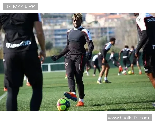 昂热对阵亚眠精彩直播全程回顾与赛后分析 昂热对阵亚眠精彩直播全程回顾与赛后分析