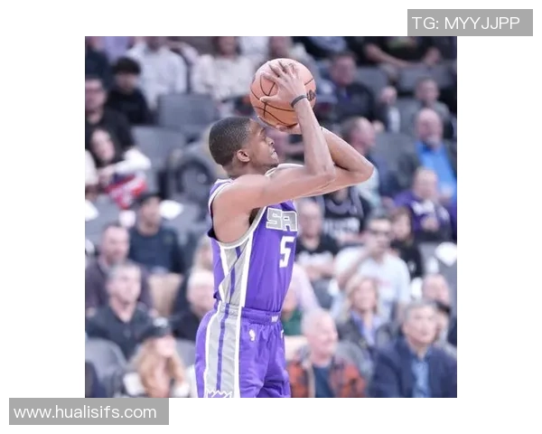 爵士队与国王队的精彩对决直播主播全解析与赛前预测 爵士队与国王队的精彩对决直播主播全解析与赛前预测