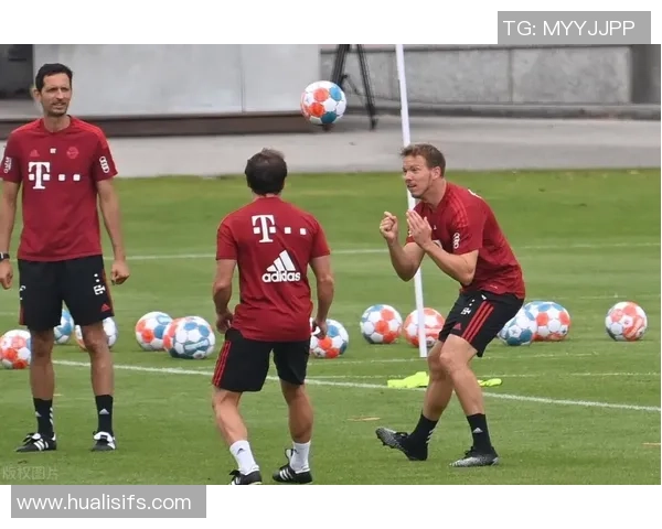 皇马与巴黎对决前瞻分析及战术解析助力球迷了解赛事动态